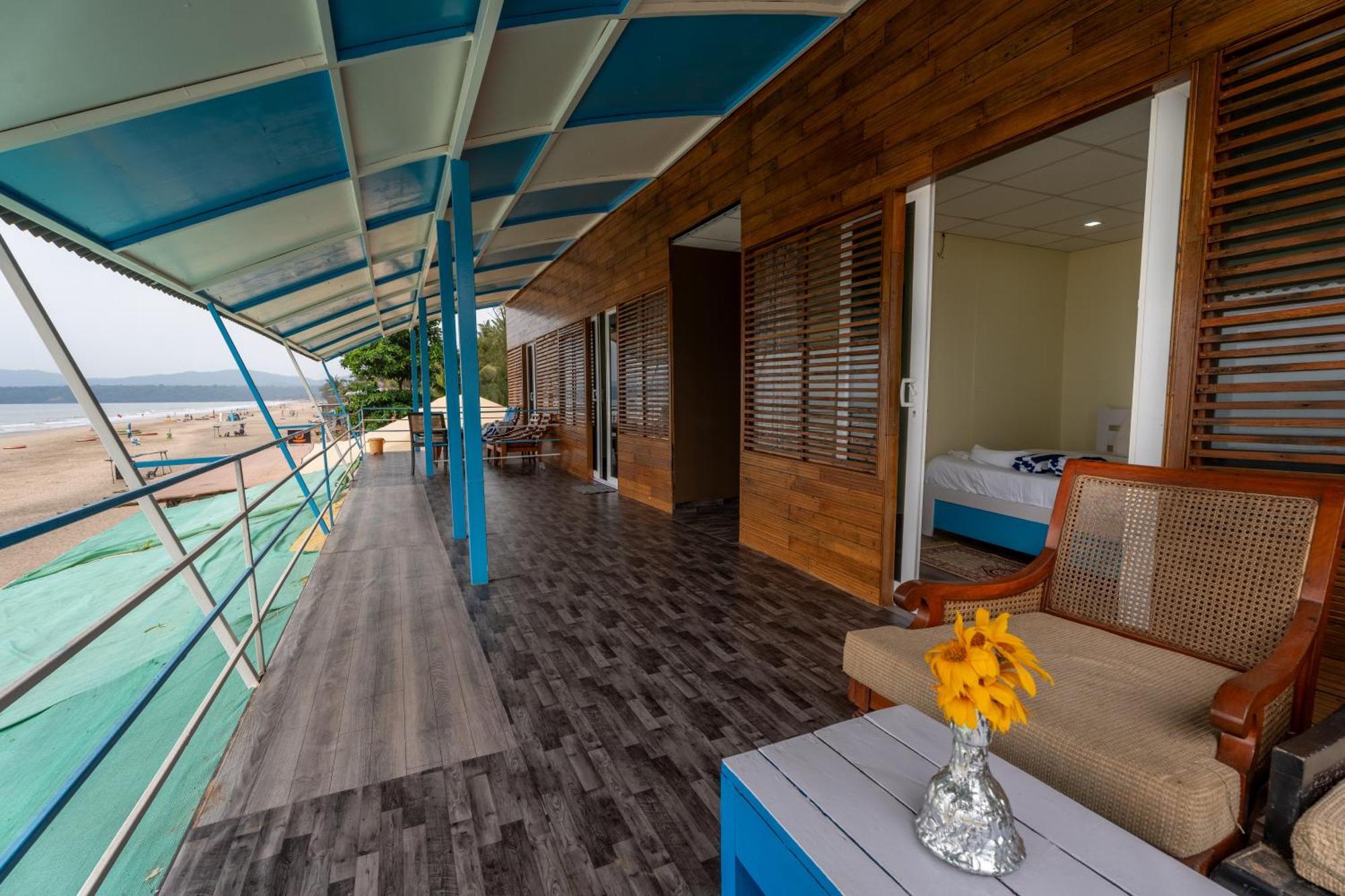 The Tito'S Blue Sky Beach Resort Agonda Exterior foto